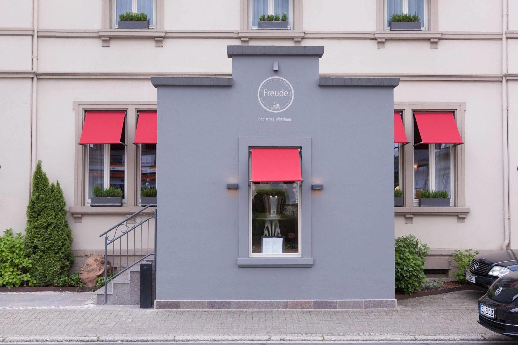 Romantikhotel Rebstock Art & Design Kehl Exterior foto